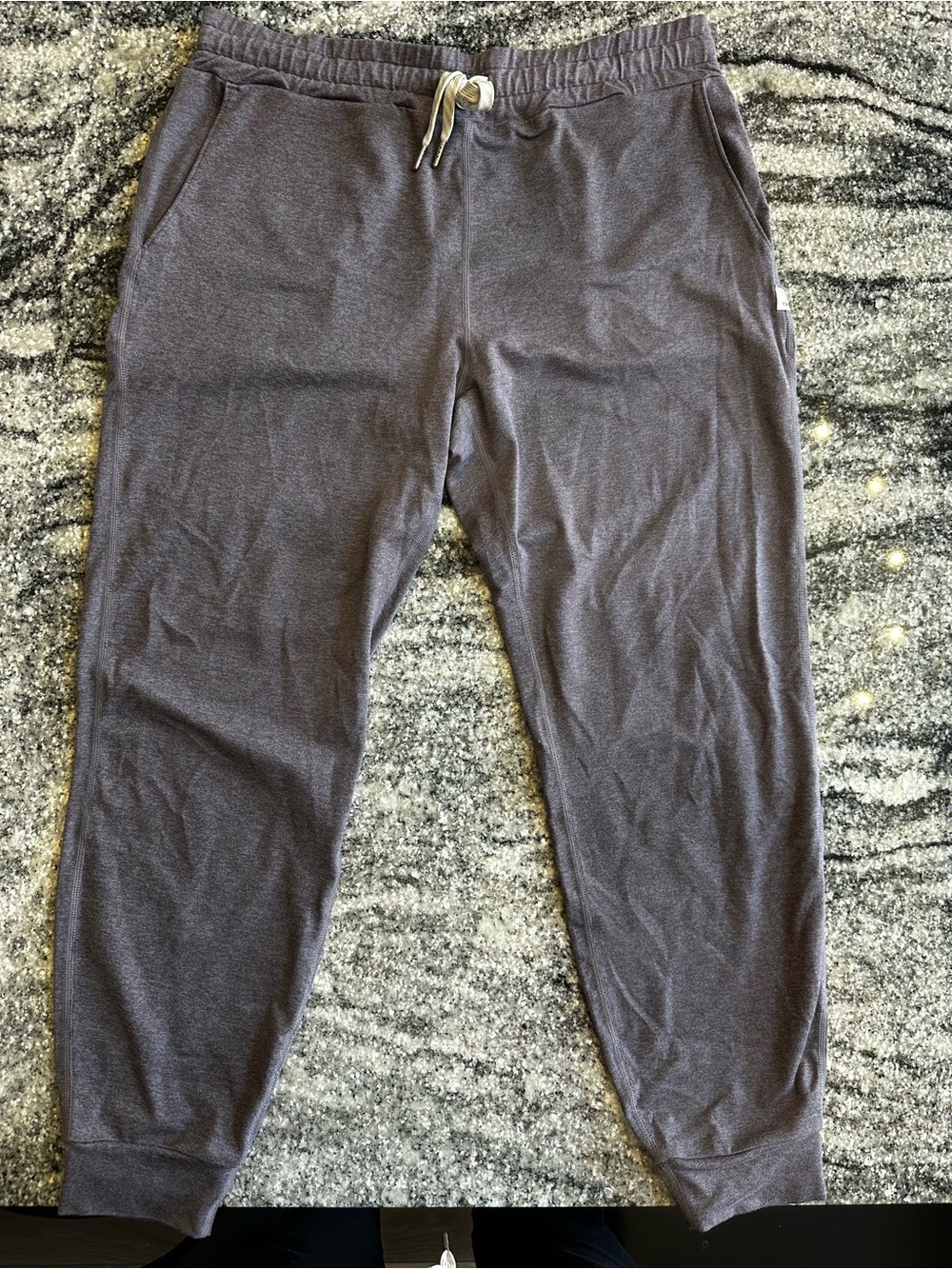 Vuori Women's Heather Purple Jogger Pants